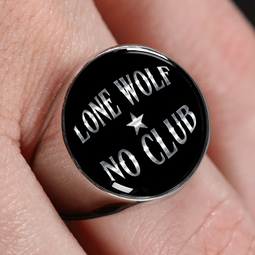 "LONE WOLF NO CLUB" SIGNET RING